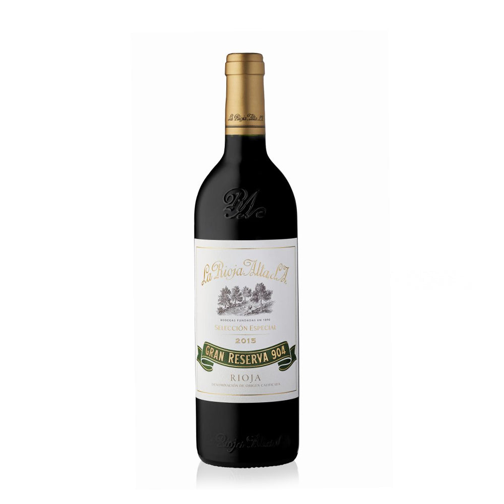 Bottle of La Rioja Alta Gran Reserva 904 red wine 