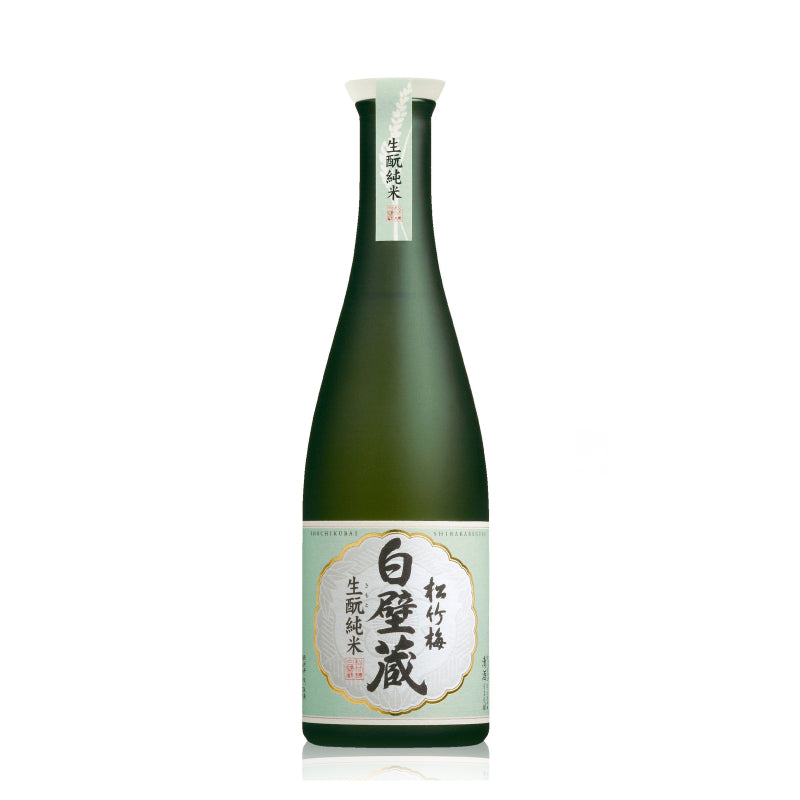 A bottle of Shochikubai Shirakabegura Kimoto Junmai Sake 